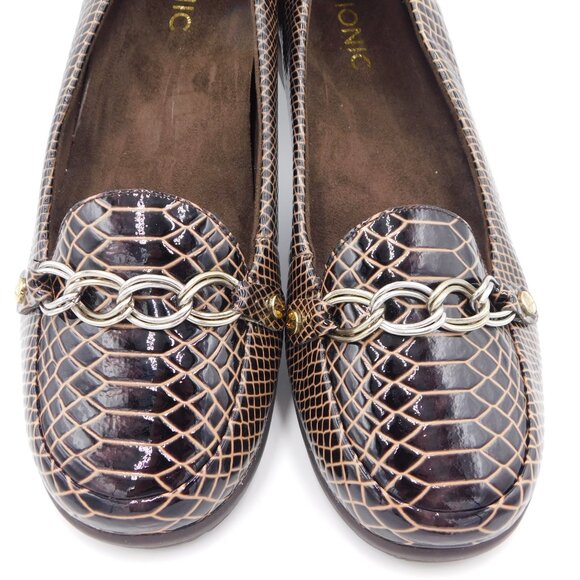 Vionic Brown Patent Leather Faux Croc Embossed Alda Loafers | EUC | 8 Wide - Picture 3 of 12
